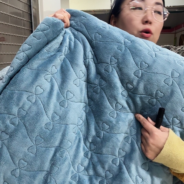 丑***头聚酯纤维聚酯纤维床盖