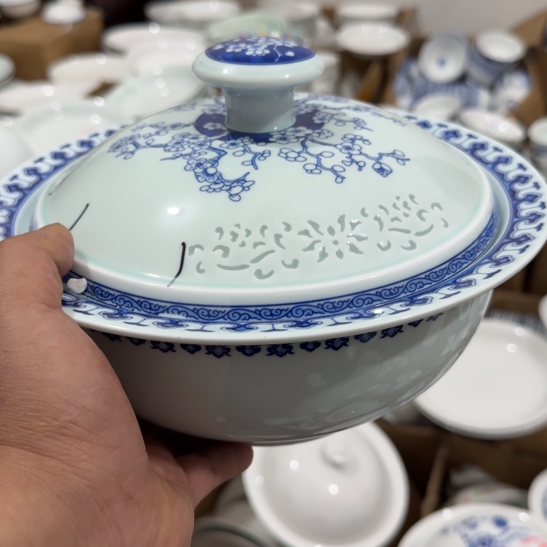 瓷玲珑青花煲一个微瑕疵