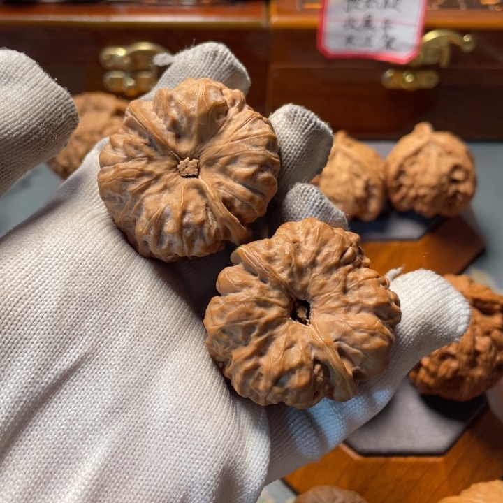 文玩核桃把件匿*蛤蟆头