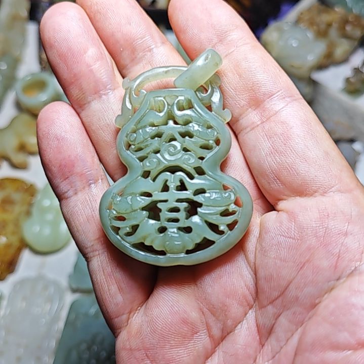 和田玉未镶嵌颈饰小****…