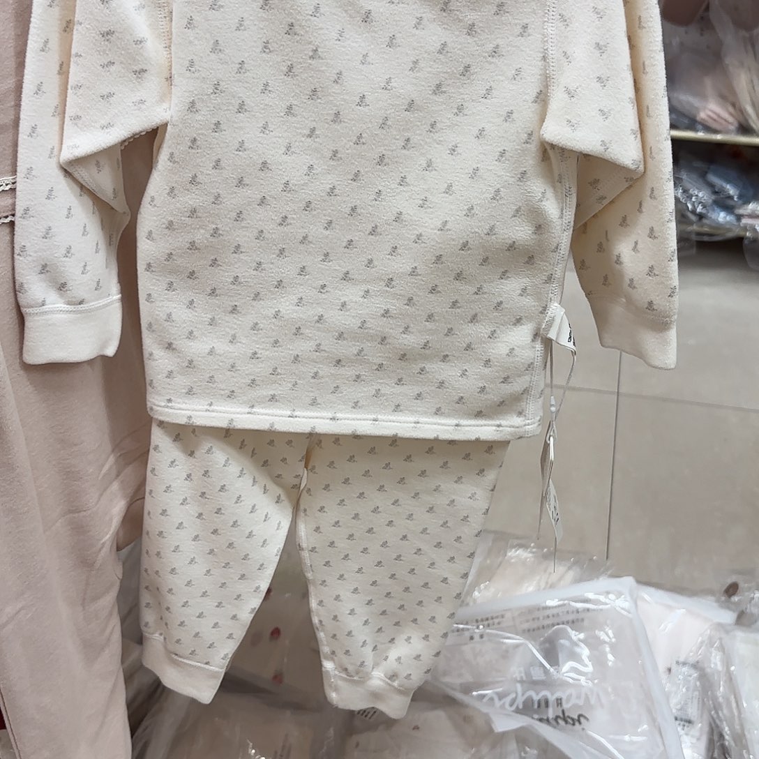 小***越80vnbfgbbgyjbhvvch