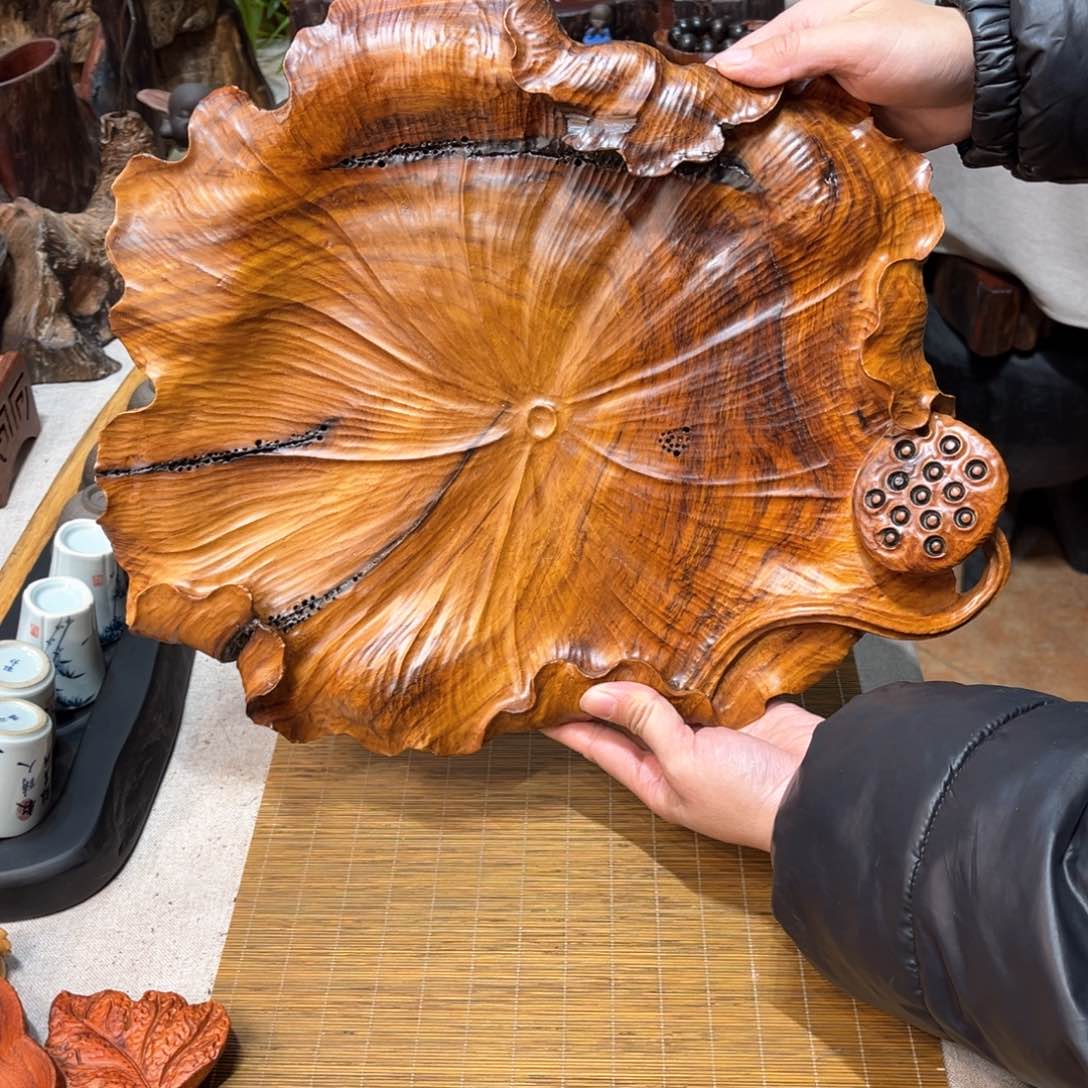 大*?老挝花梨荷叶果盘