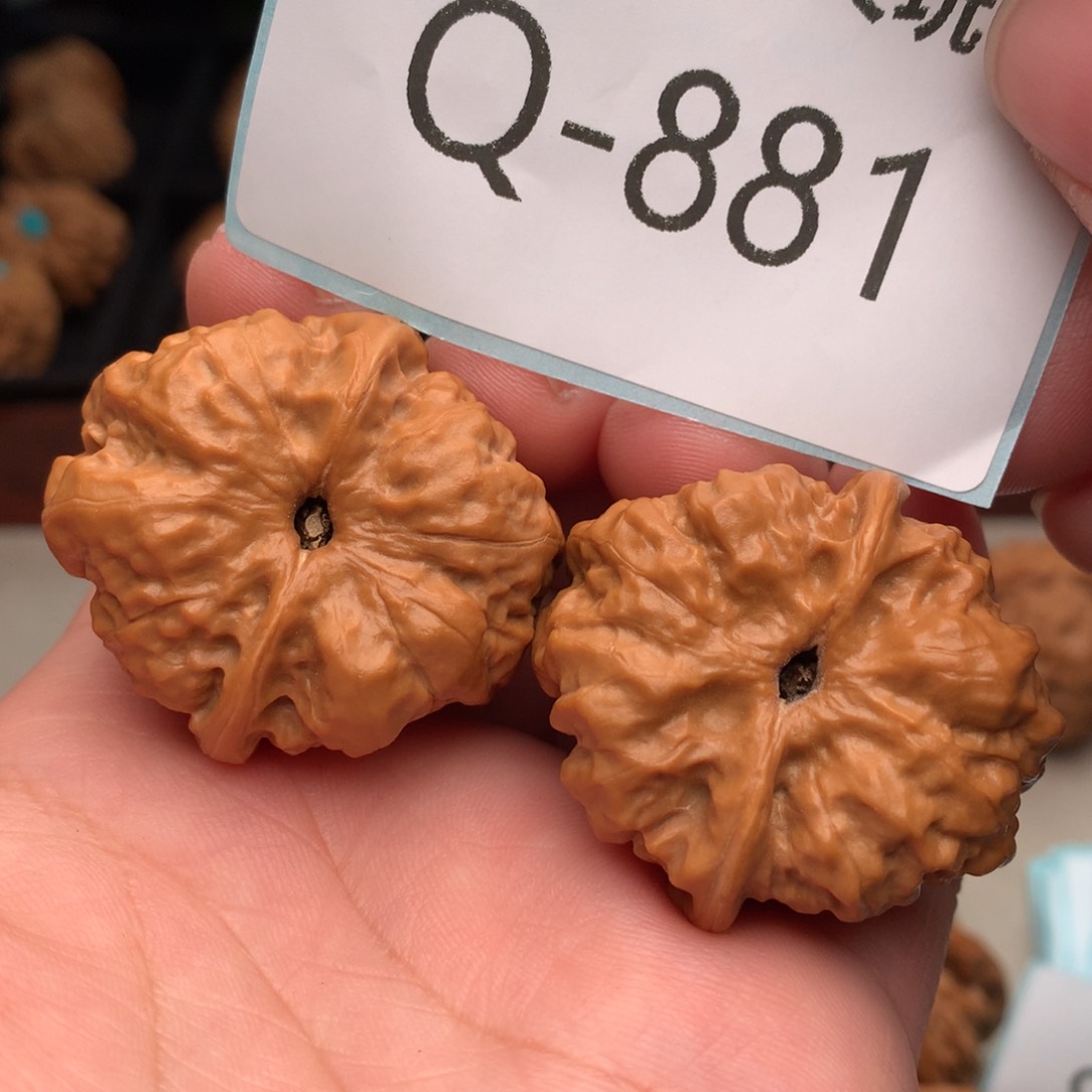 文玩核桃把件35蛙……….