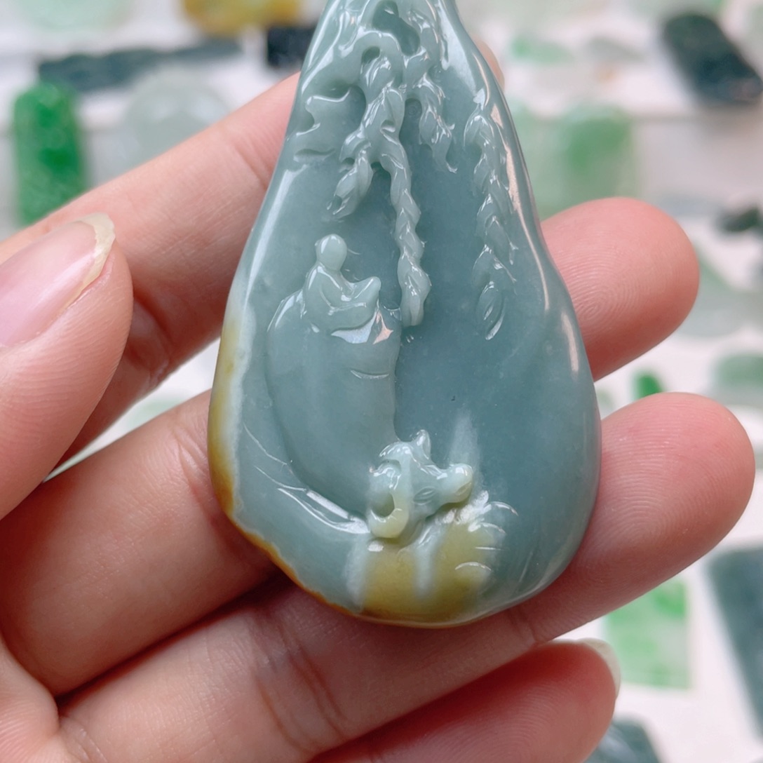 翡翠颈饰未镶嵌悟道