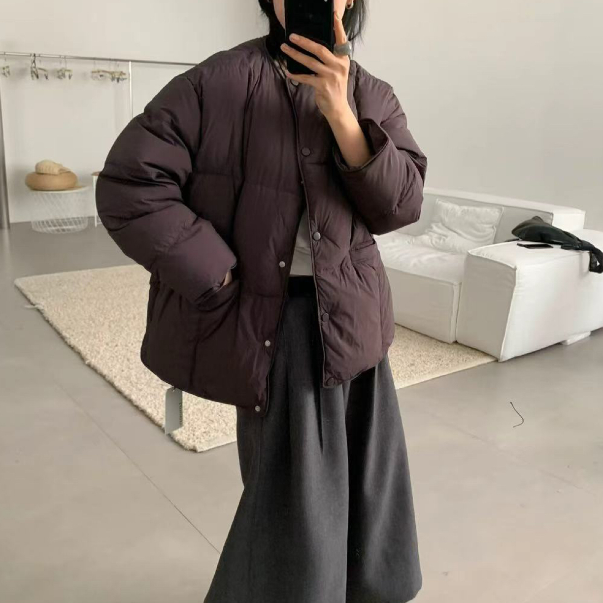 恩熙·韩版新款冬季圆领短款宽松保暖纯色羽绒服外套690