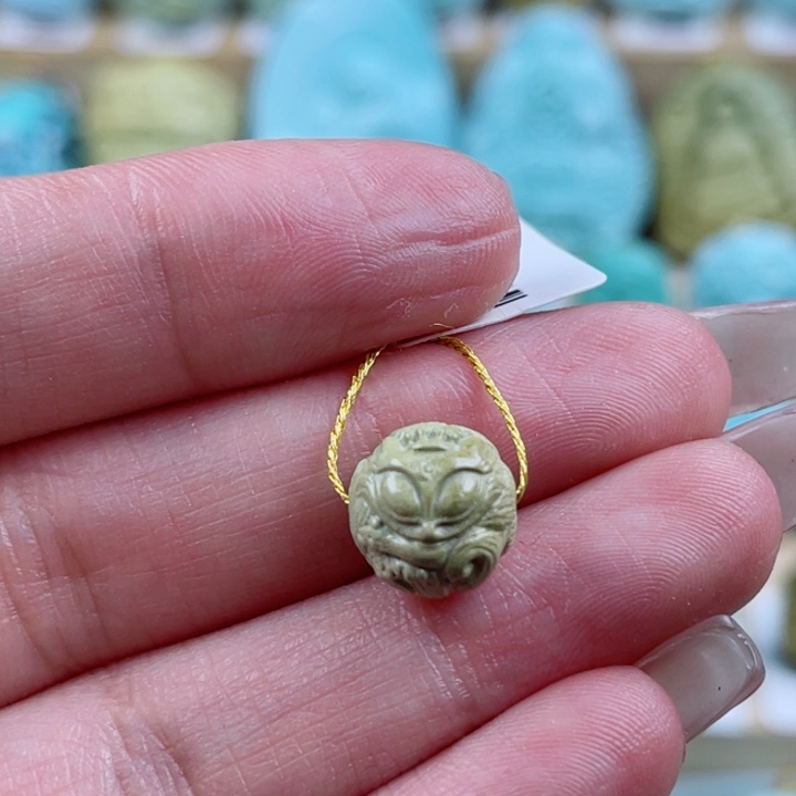 绿松石未镶嵌珠宝奇石10.2mm