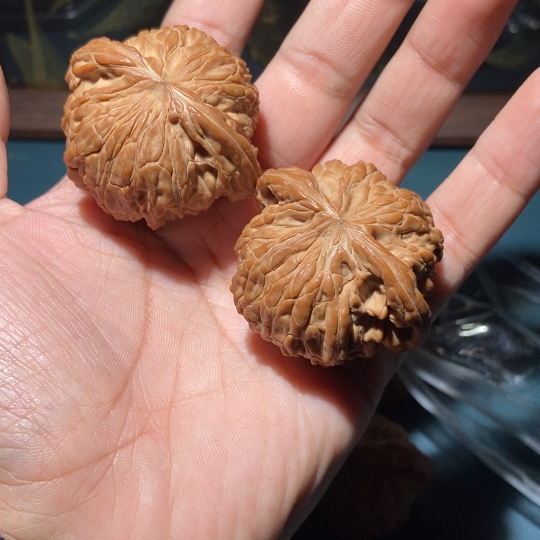 文玩核桃吊坠噜*磨盘