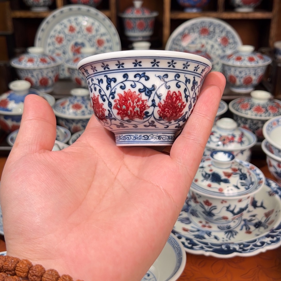 景德镇高温原矿釉里红手绘