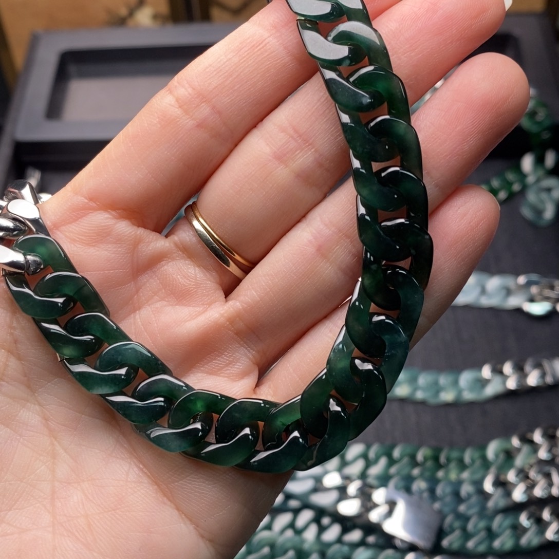 块***铭翡翠未镶嵌手链手链10001
