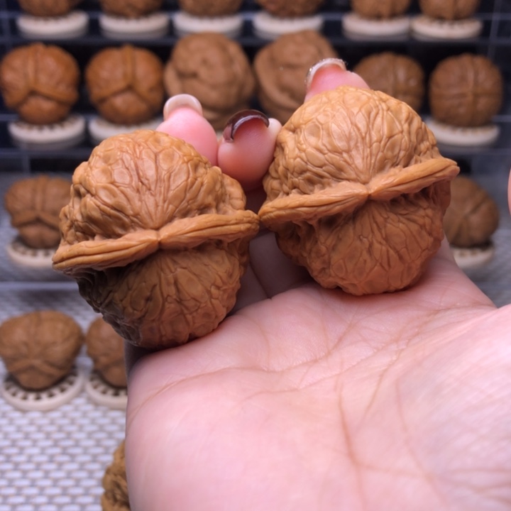 文玩核桃把件74号玄月古蟾40尺