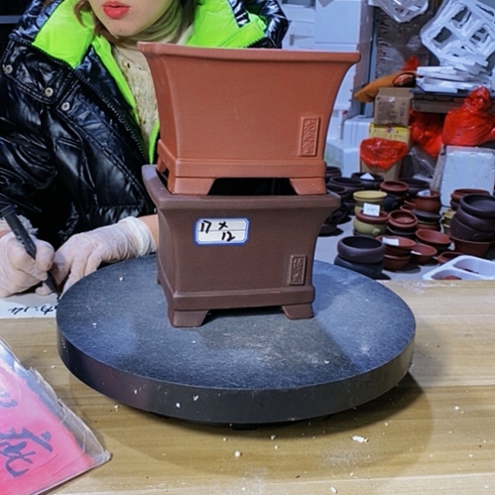 紫砂花盆紫砂花盆