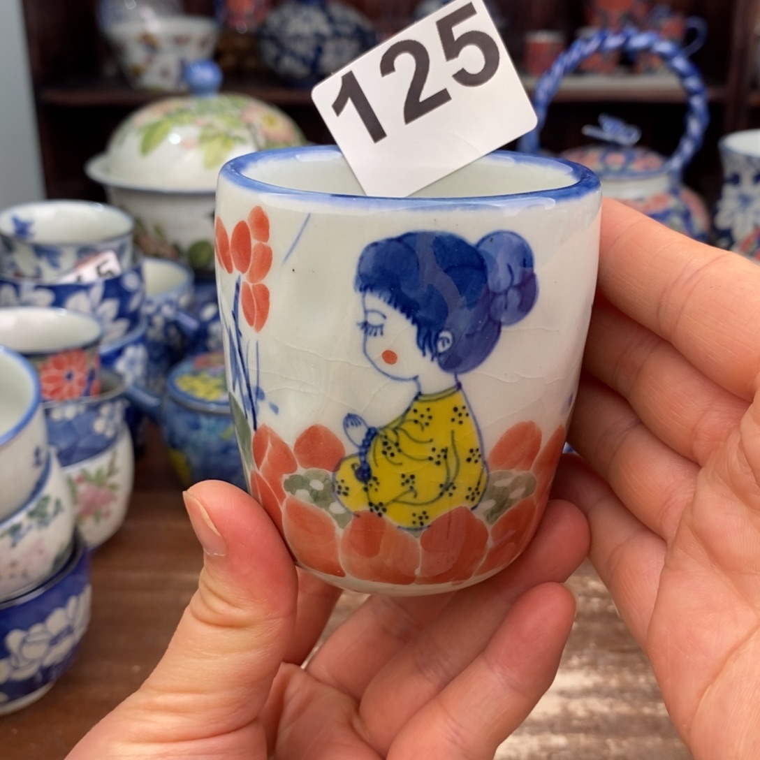 摆件Bhhgggggggggghgghhh