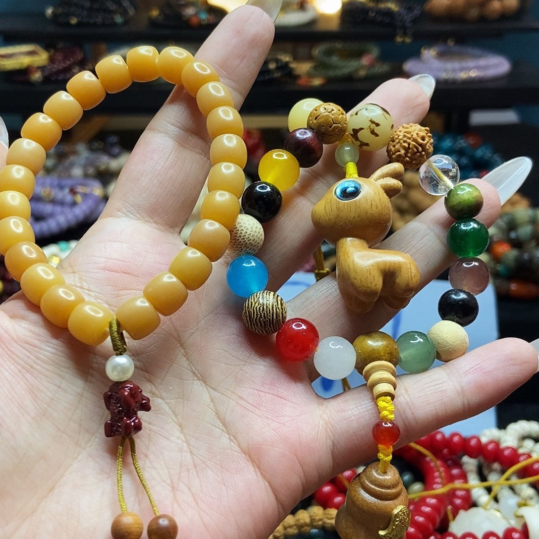 其***林吊坠佛心果菩提果