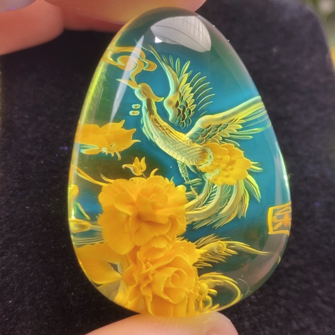 【闪购商品】未镶嵌颈饰金珀琥珀雕刻件