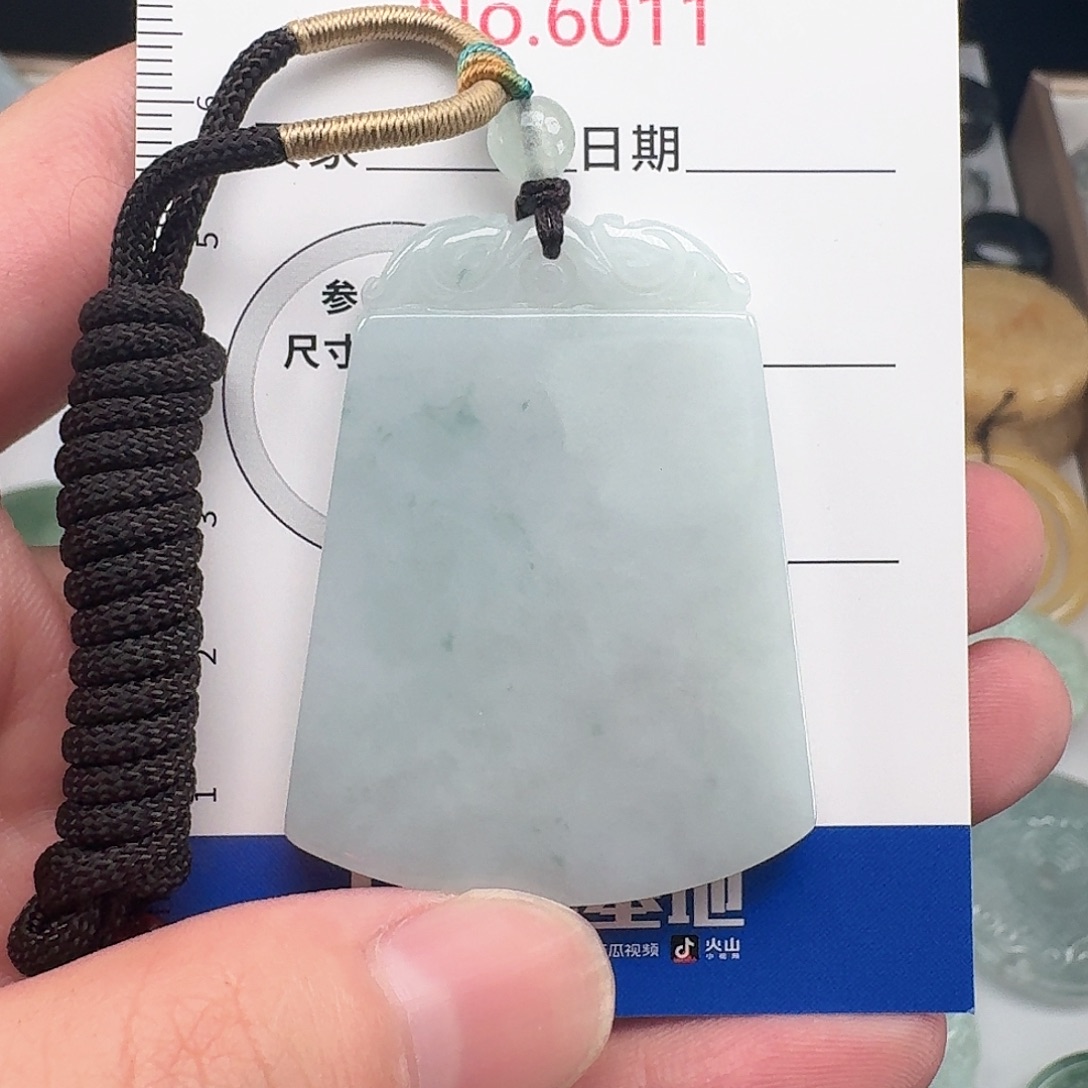 颈饰未镶嵌翡翠….11