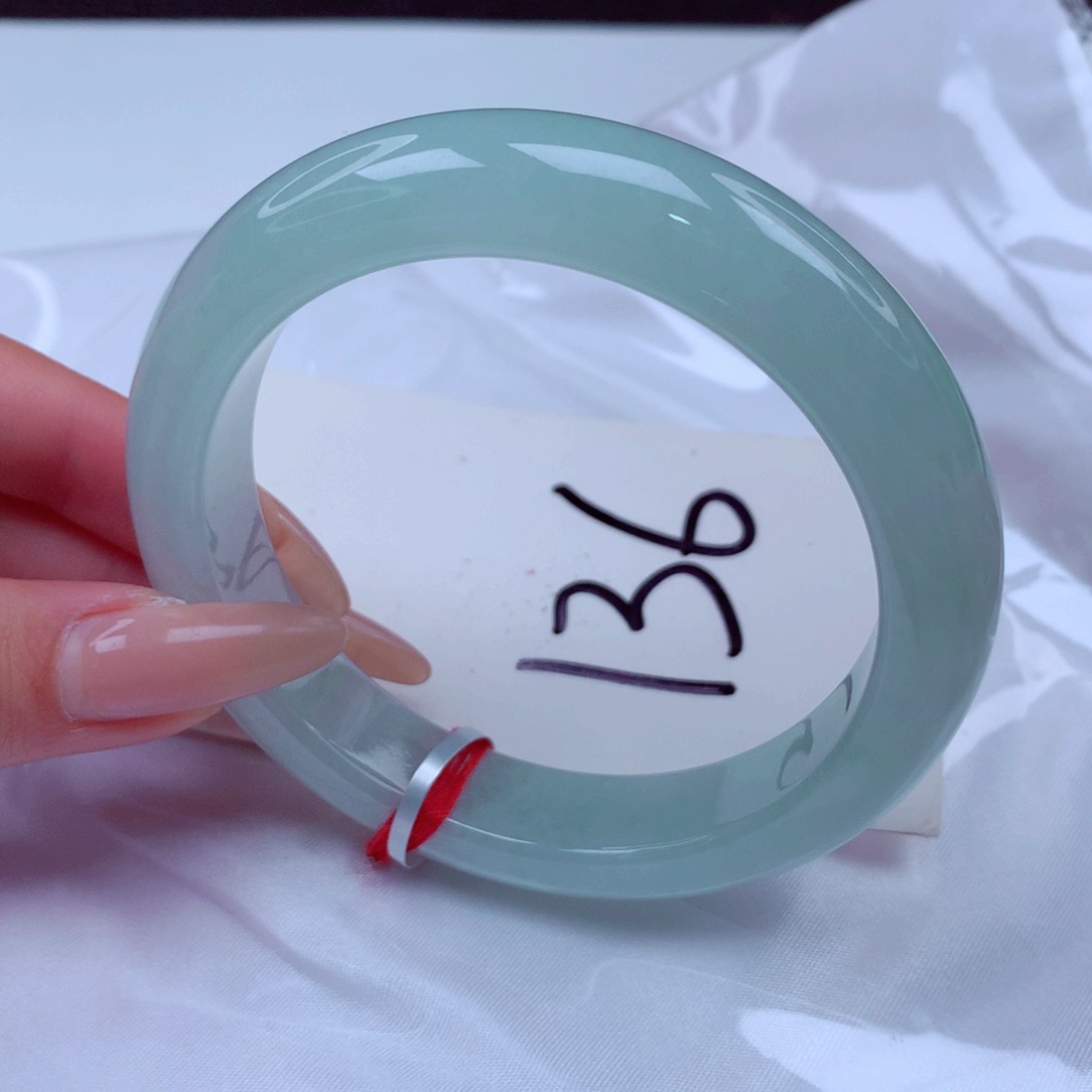 翡翠手镯未镶嵌翡翠58