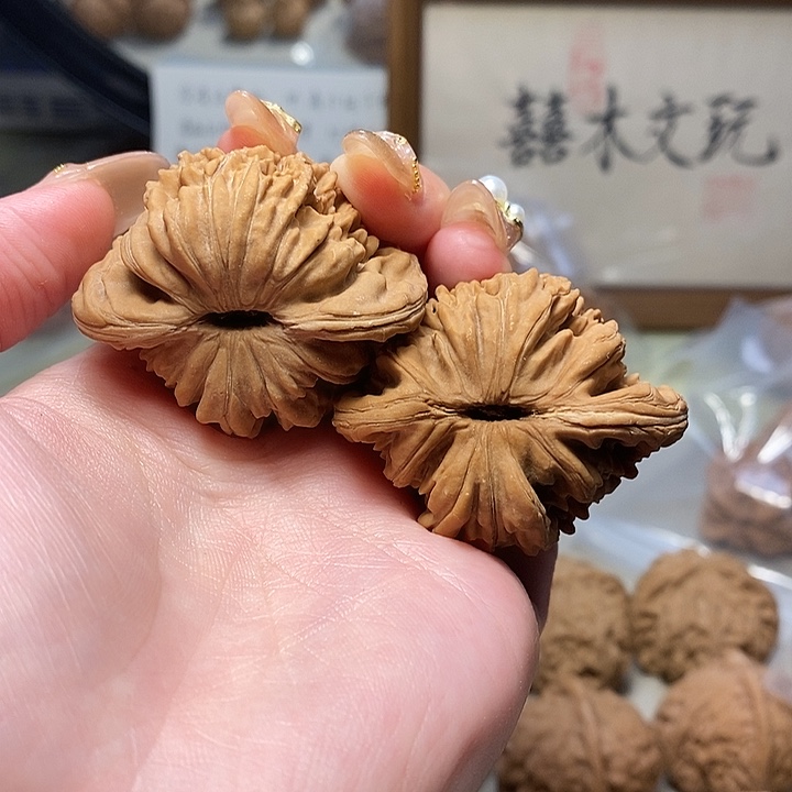 嘿***哈吊坠文玩核桃1111111111111