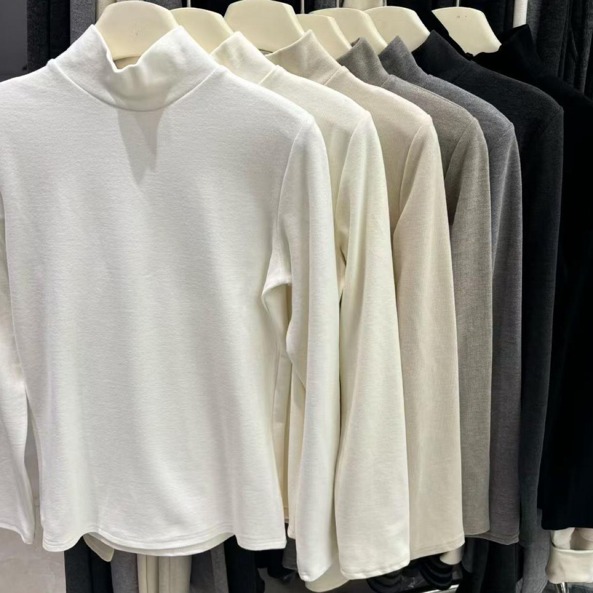 杨杨家：德绒中领打底均码