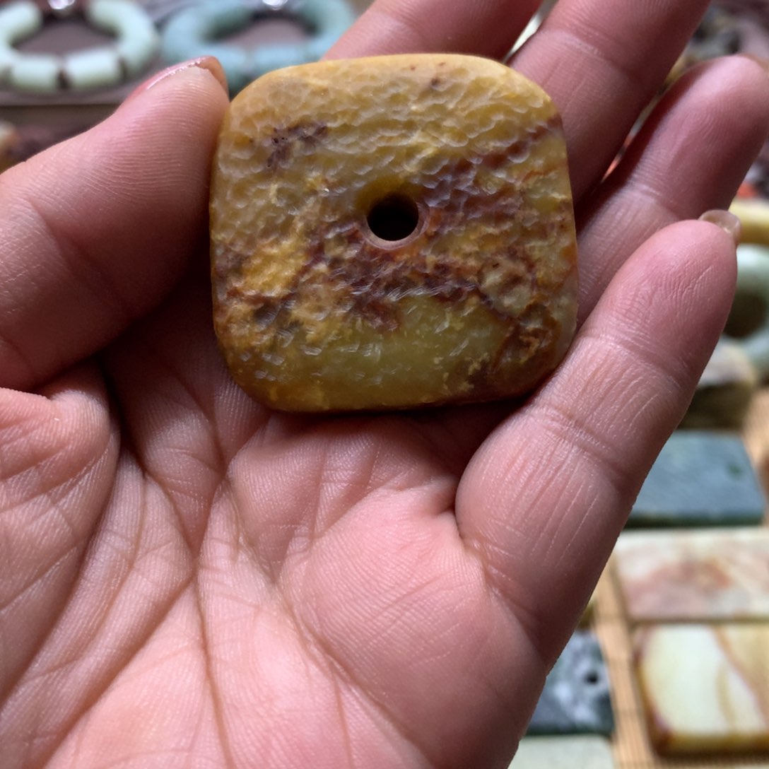 用***0蛇纹石玉合金颈饰