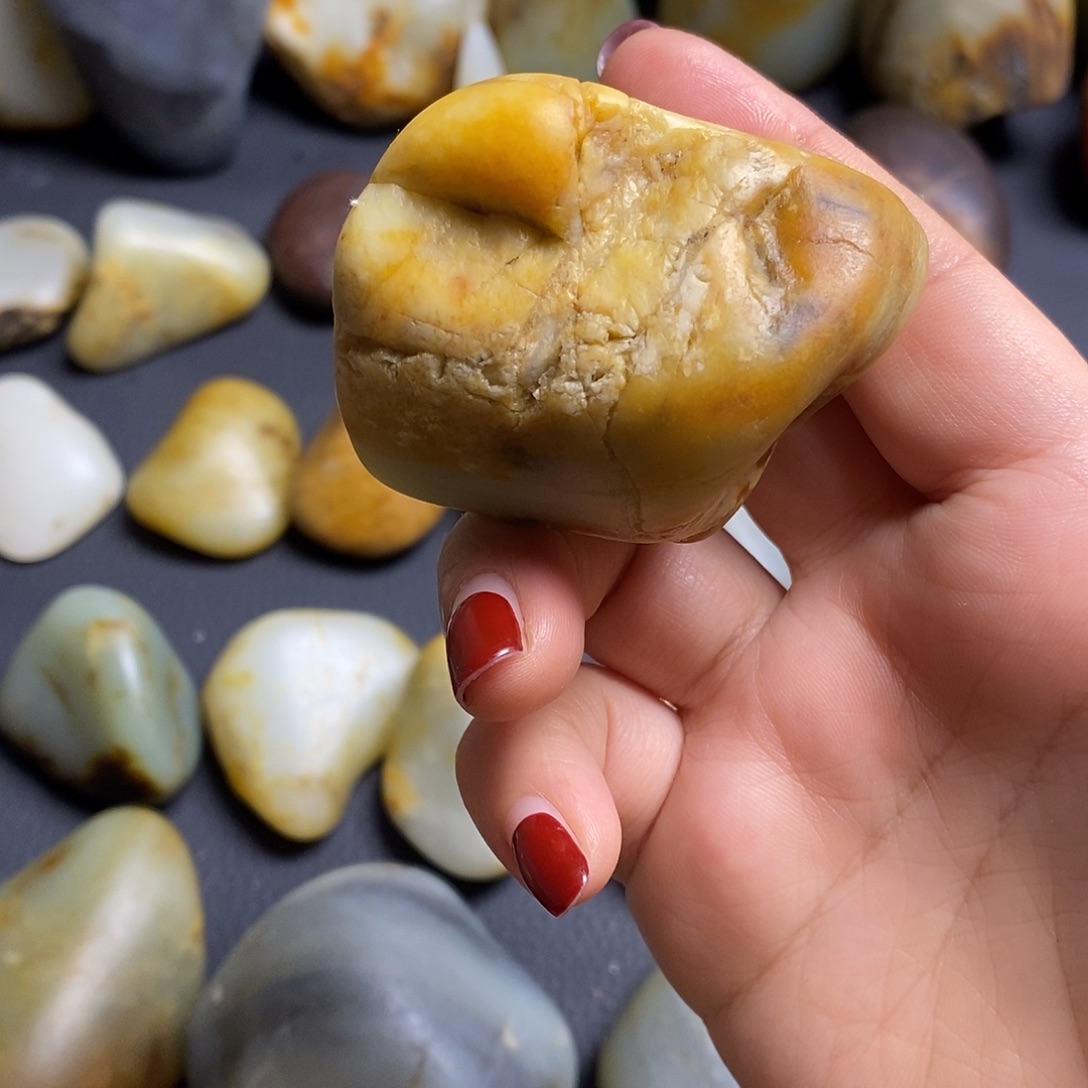 修***像和田玉（糖玉）未镶嵌挂件