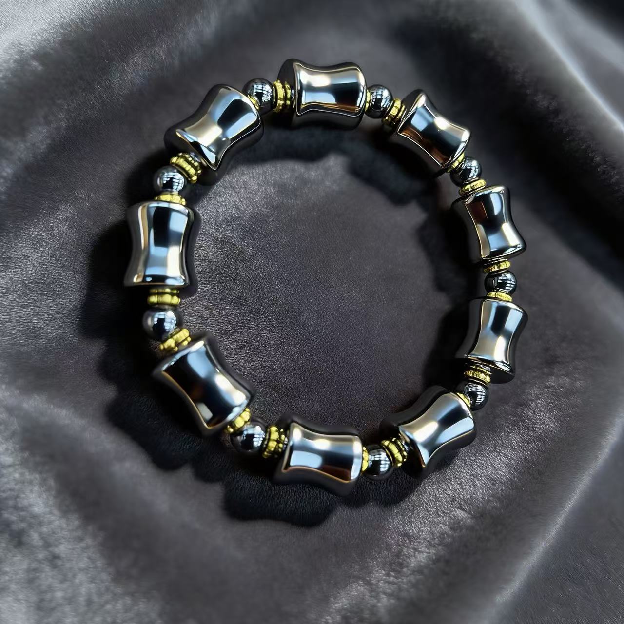 106   高端精品时尚手串  HM18154 多样性发货