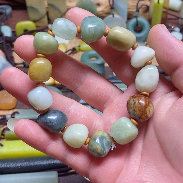 蛇纹石玉手链未镶嵌