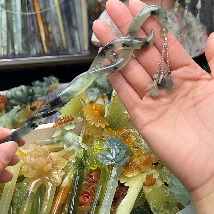 蛇纹石玉未镶嵌发簪