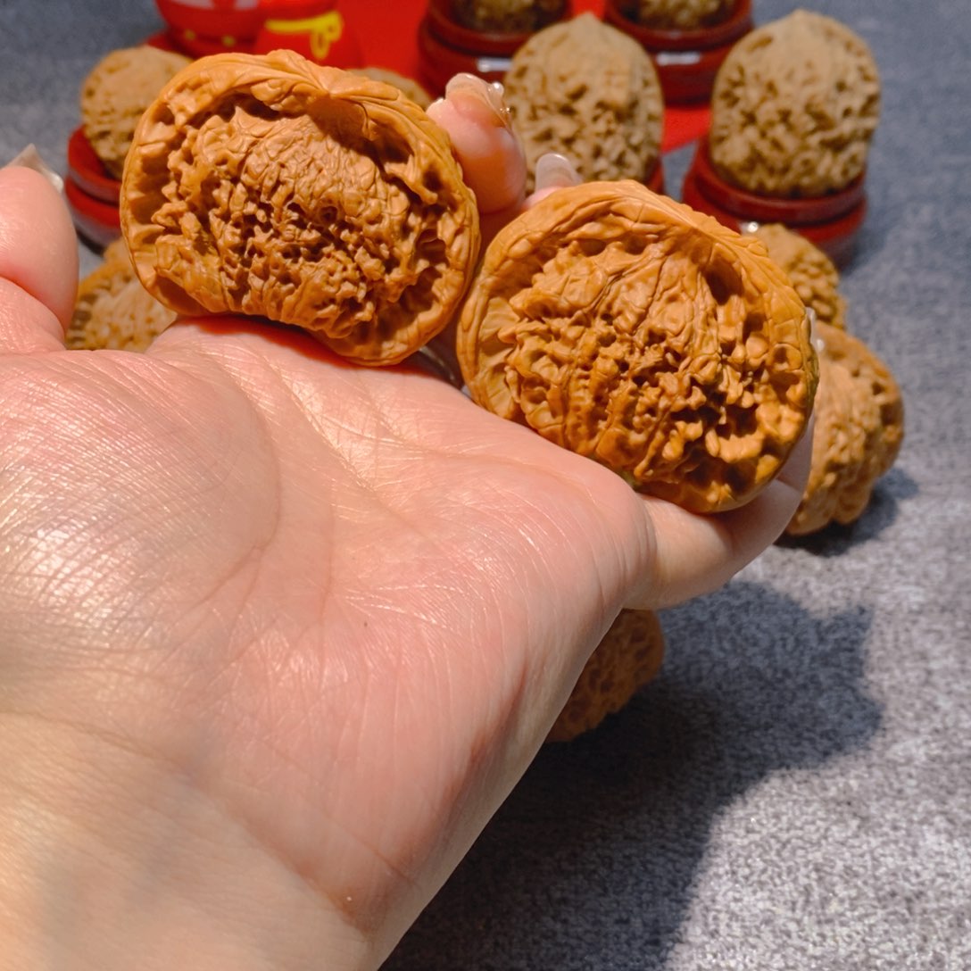 文玩核桃吊坠聚宝盆52全品