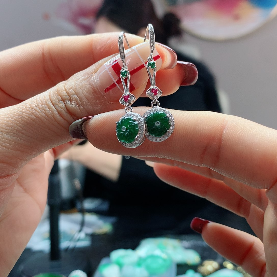 【闪购商品】翡翠耳饰银S925镶嵌，