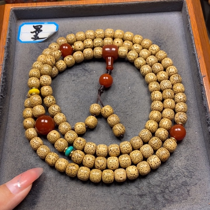 星月菩提吊坠菩提