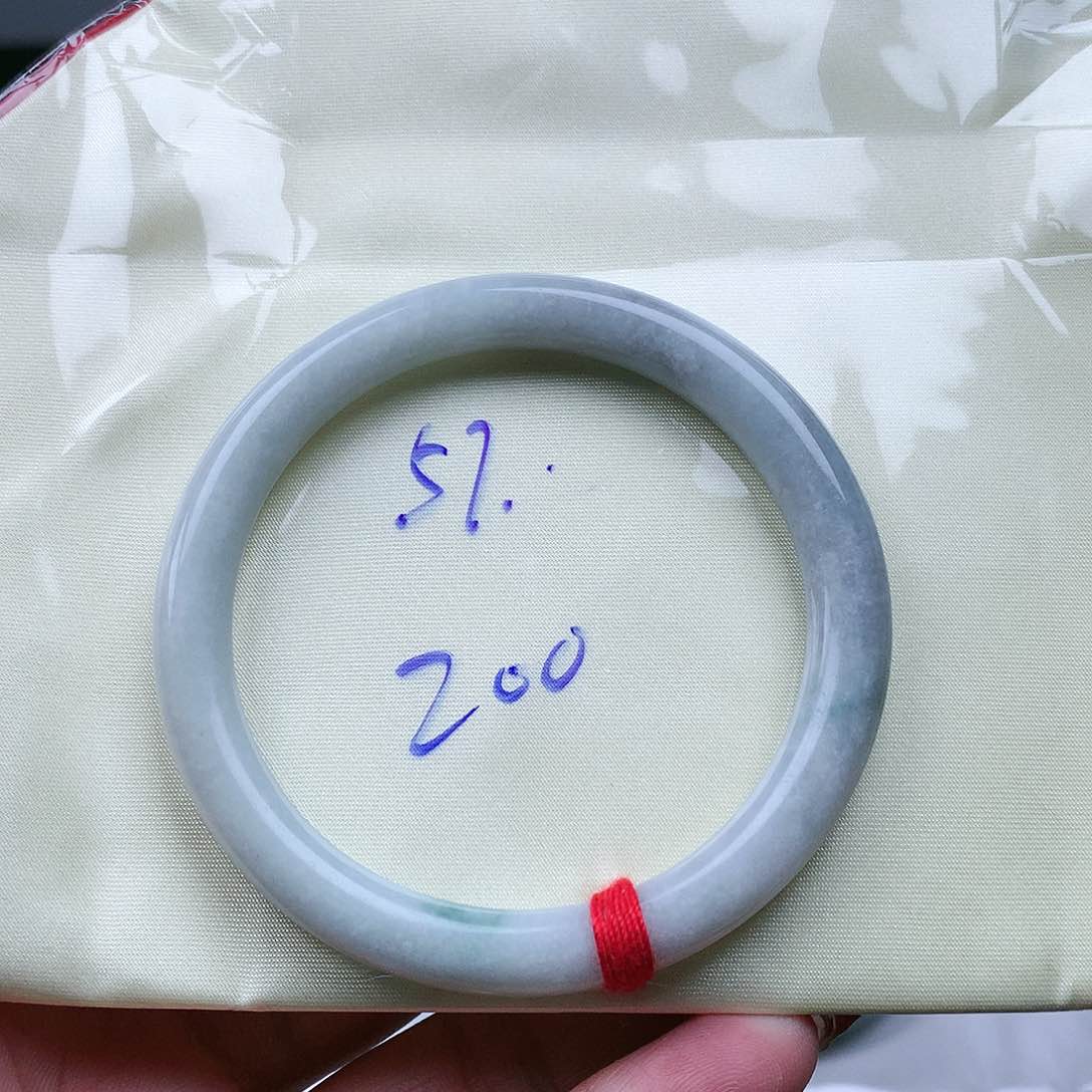 翡翠手镯未镶嵌天然缅甸翡翠手镯