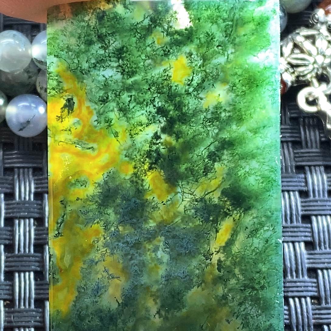 未镶嵌颈饰玛瑙/玉髓泰**a