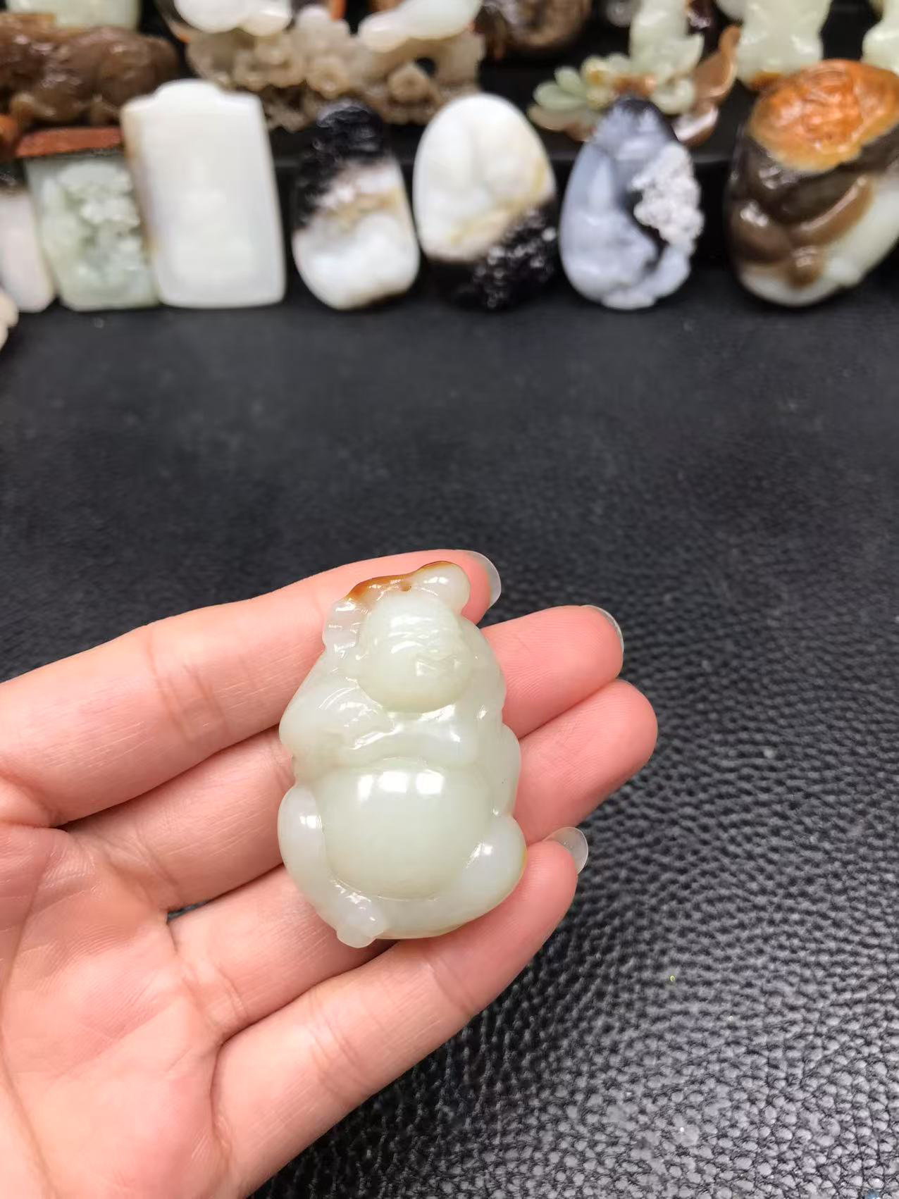 和田玉佛实物漂亮