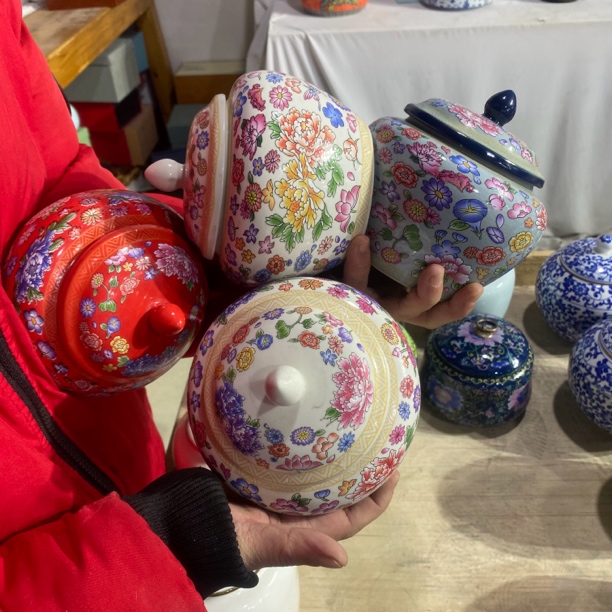 珐琅彩大肚陶瓷茶叶罐4个