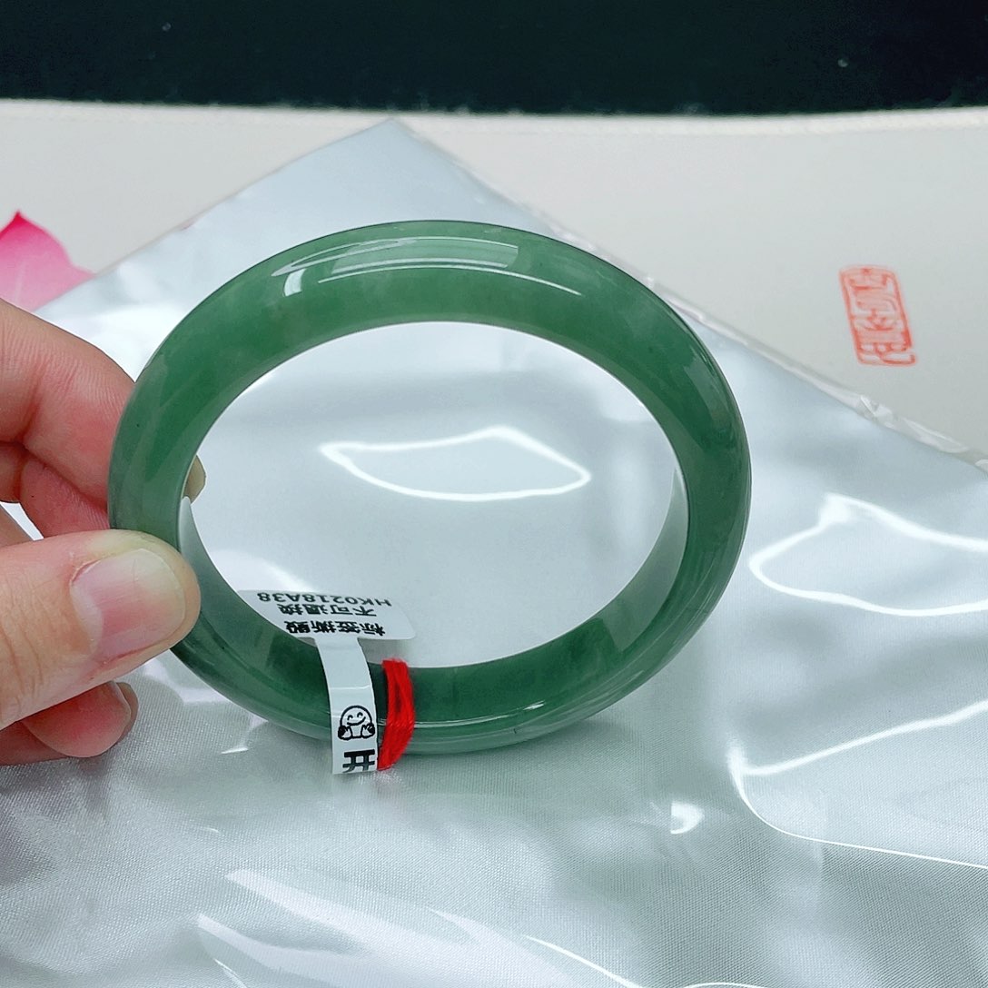 翡翠手镯未镶嵌正62,6