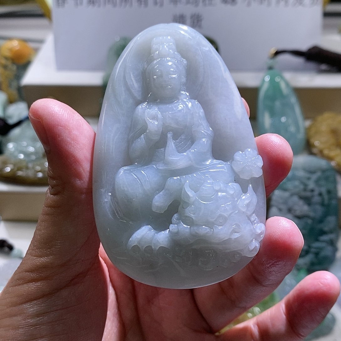 【闪购商品】翡翠颈饰未镶嵌文殊