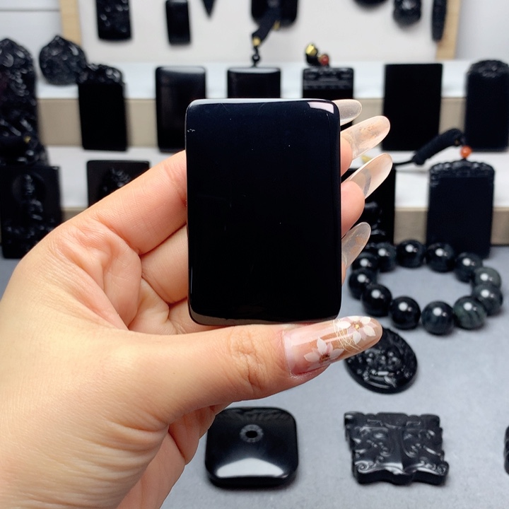 和田玉（墨玉）挂件未镶嵌珠****画