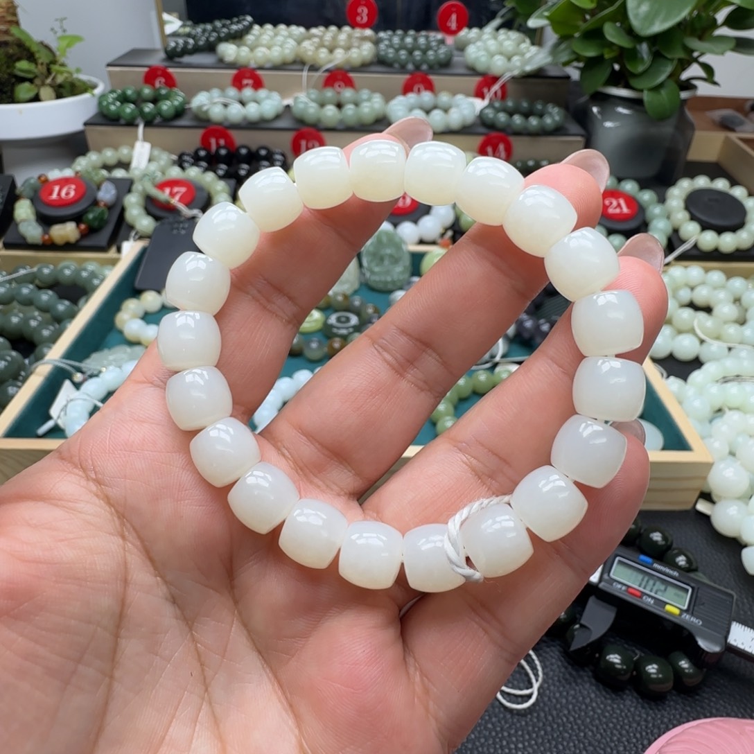 和田玉未镶嵌手链10