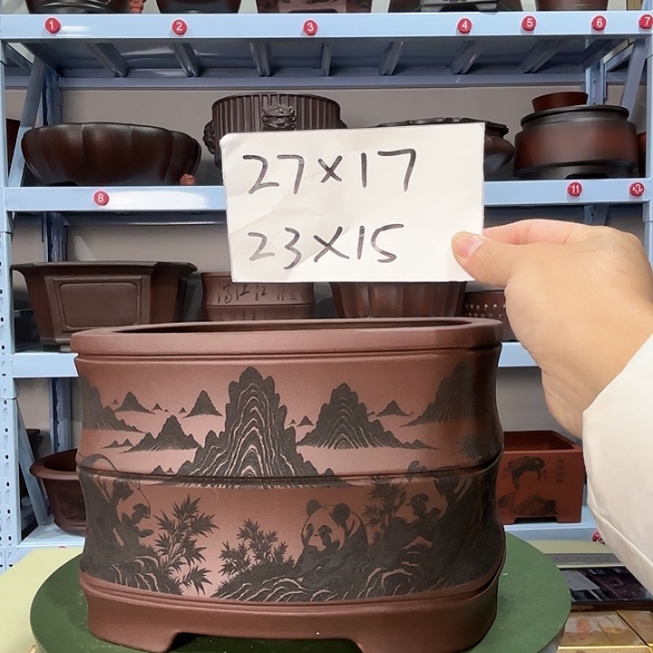 真***现紫砂花盆刻绘熊猫