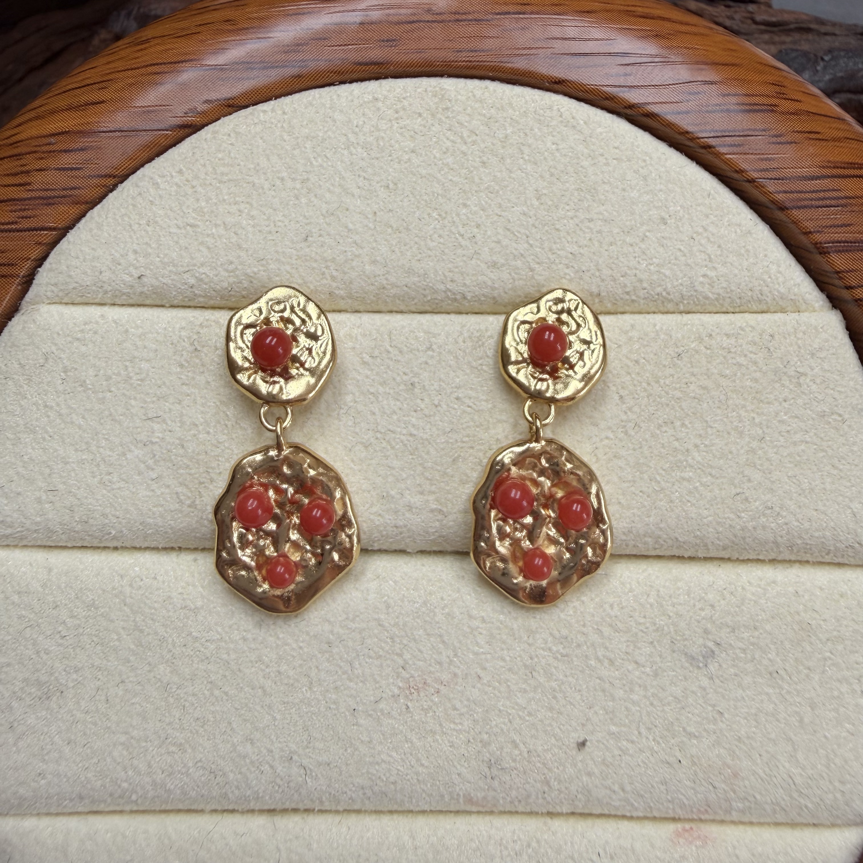 沙丁珊瑚科西卡925耳坠--23004