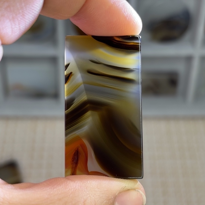 玛瑙/玉髓颈饰未镶嵌