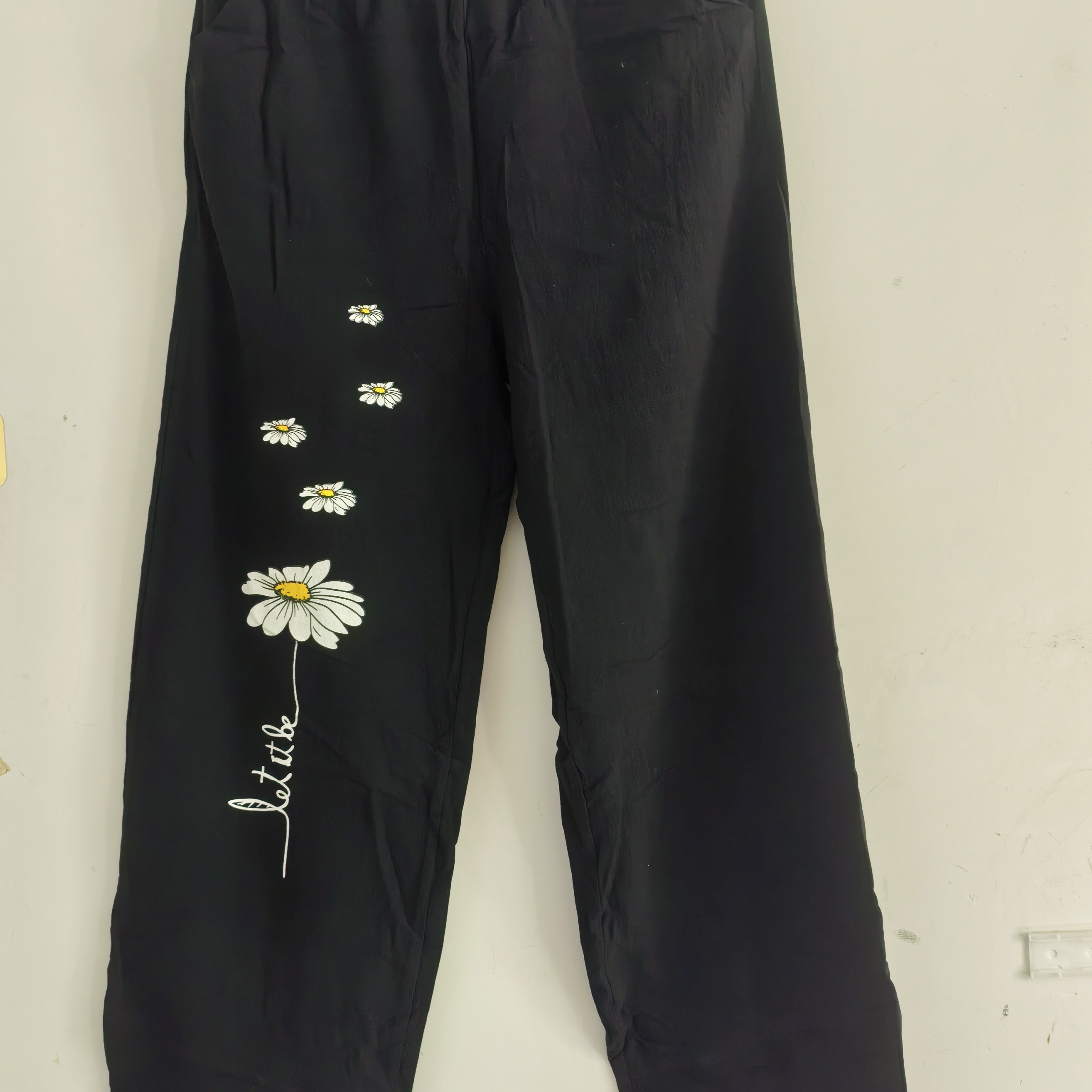 女式棉麻卡通雏菊印花松紧腰休闲阔腿直筒裤