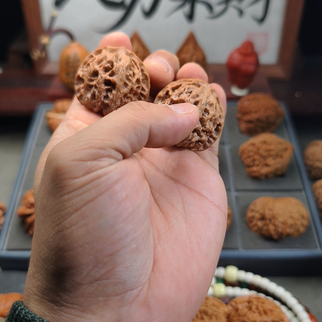 天***空吊坠文玩核桃苹果园手捻