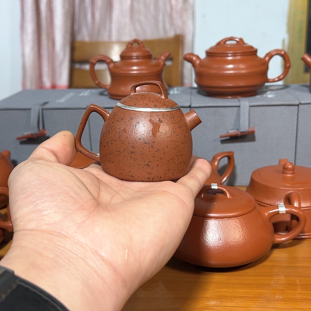 紫砂壶微****?全手工制作几何秦权