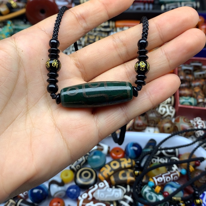 玛瑙/玉髓未镶嵌吊坠(赠链)