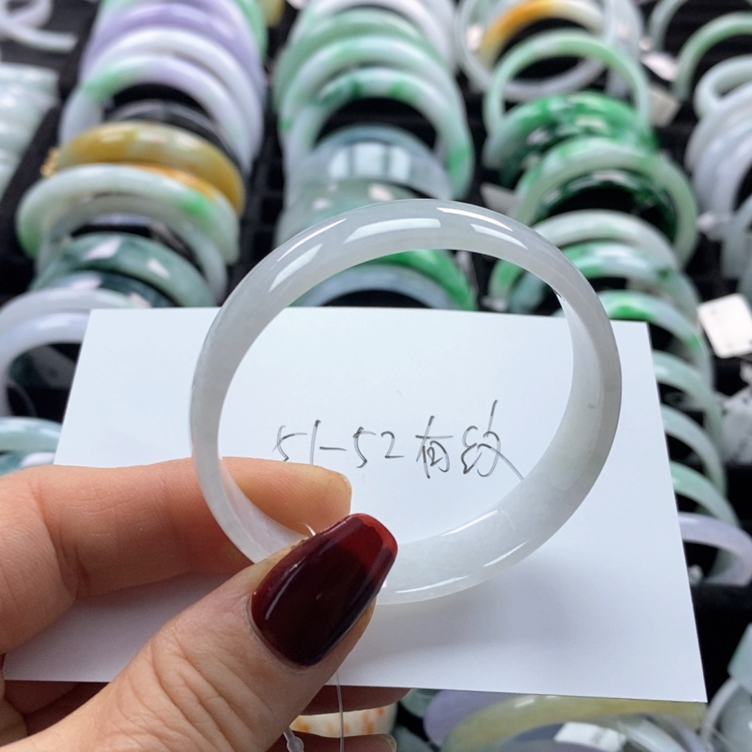 翡翠手镯未镶嵌公主