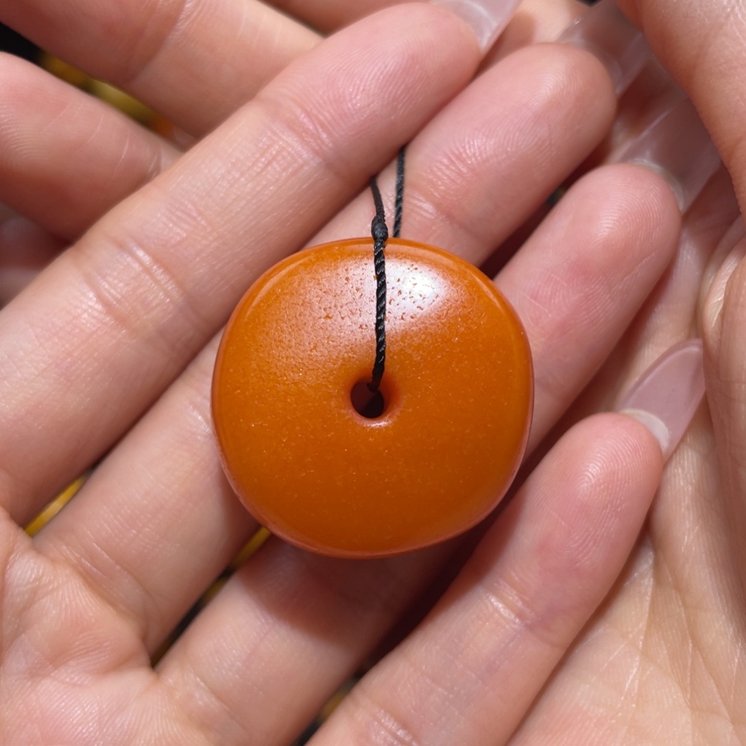 【闪购商品】琥珀裸石未镶嵌饼子