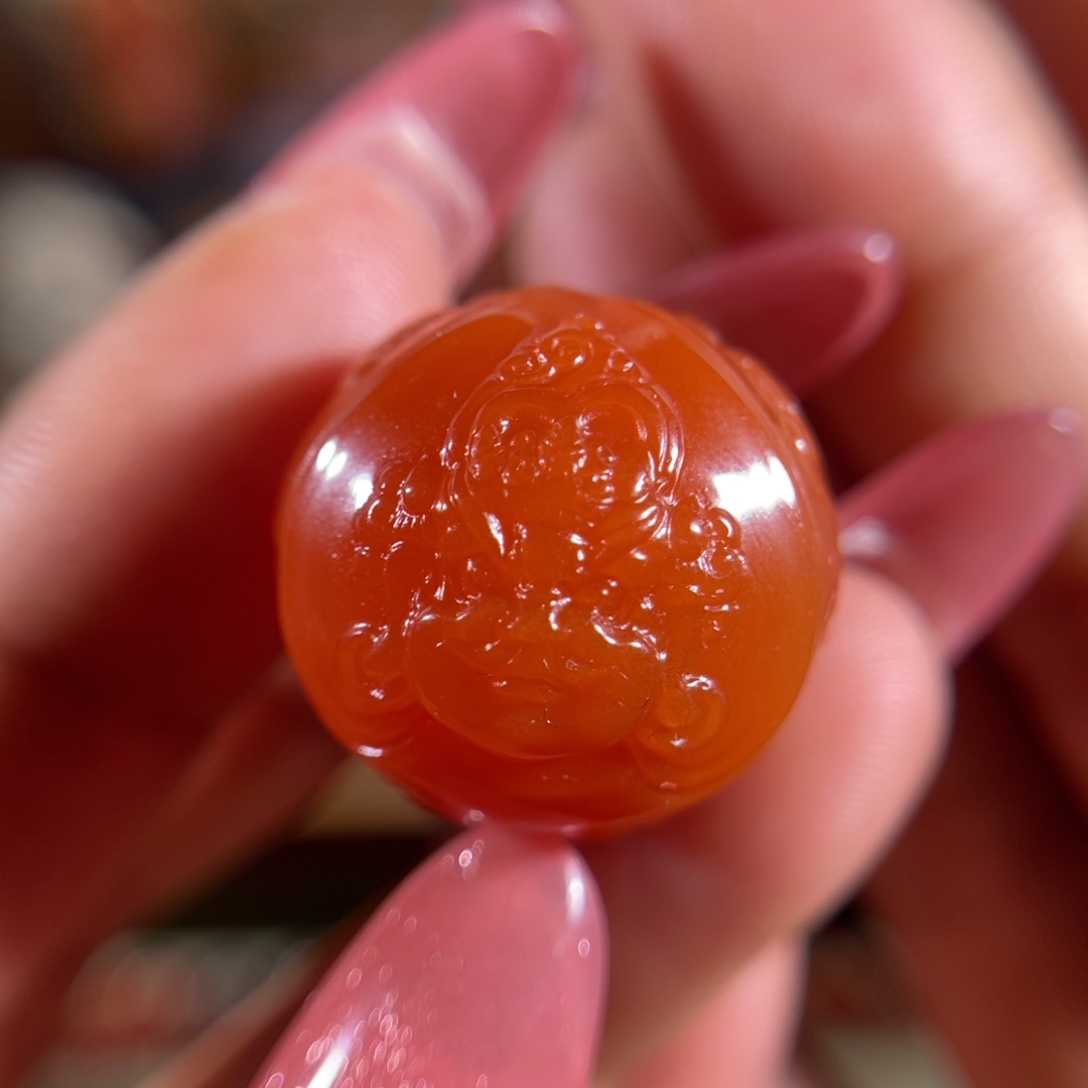 南红玛瑙大黑洞黄财神21.4未镶嵌