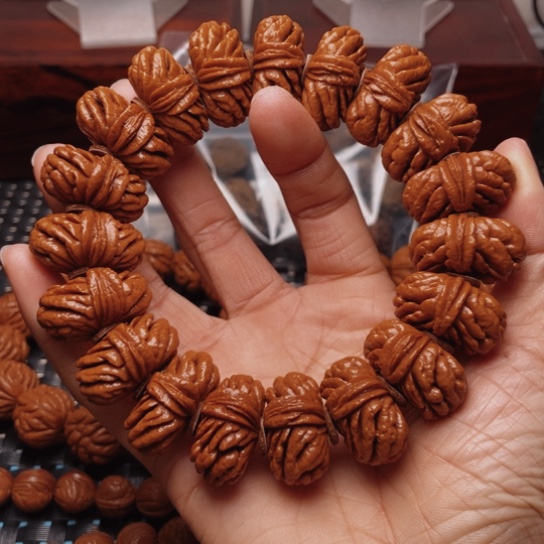 桃核手串龙纹桃核