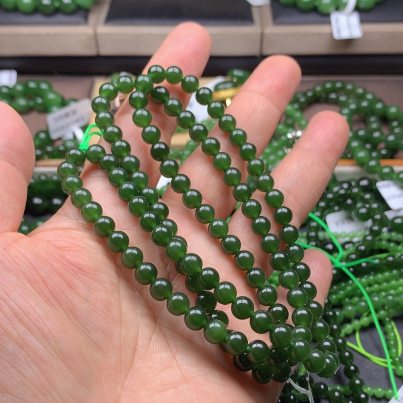 【闪购商品】颈饰未镶嵌和田玉（碧玉）L****G6m m